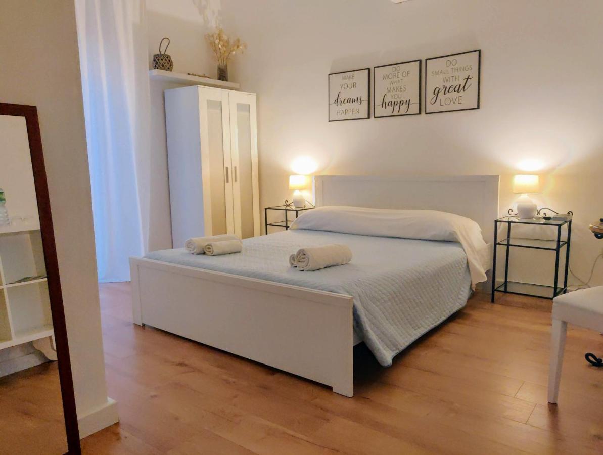 Krly Exclusive Rooms Cagliari Exterior foto